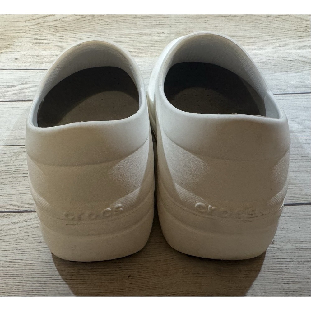 Wmns CROCS Dual Comfort Nursing Clog Slip on Shoes Crocs Lock Sole Sz 8 White - Picture 3 of 5